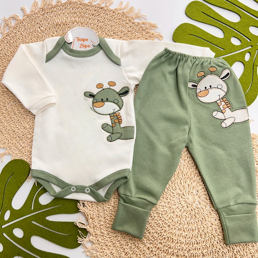 Conj. Body Manga Longa e Calça Girafinha - Verde Conj. Body Manga Longa e Calça Girafinha - Verde